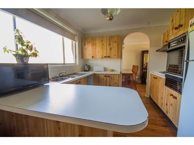 8 Furner Avenue, Camden South NSW 2570