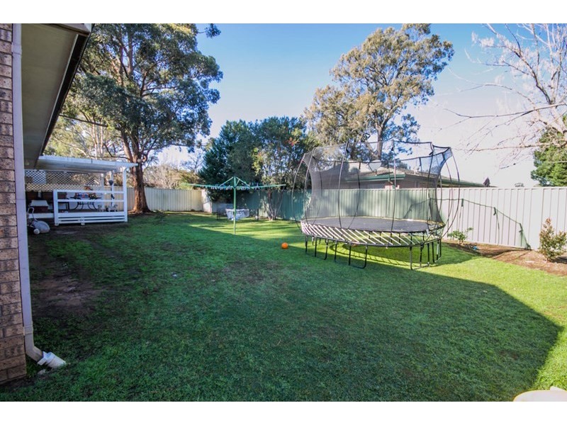 8 Furner Avenue, Camden South NSW 2570