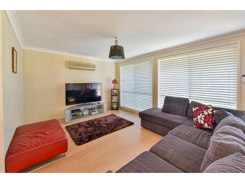 6 Sirius Circuit, Narellan NSW 2567