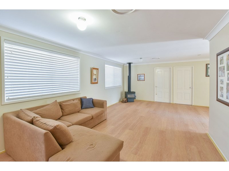 6 Sirius Circuit, Narellan NSW 2567