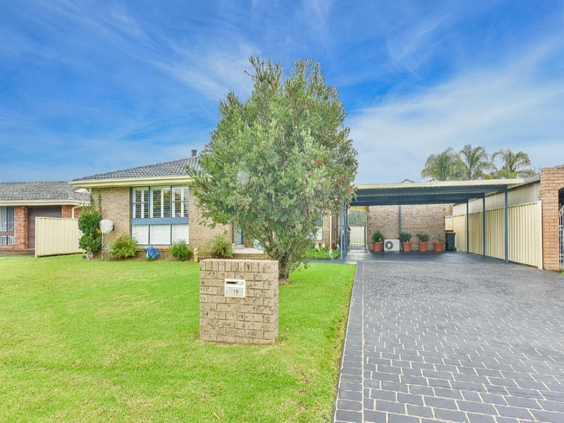 10 Hayter Street, Camden South NSW 2570