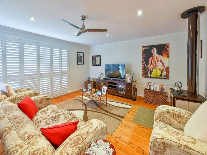 10 Hayter Street, Camden South NSW 2570