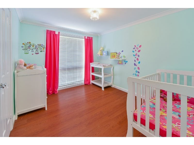 35 West Parade, Hill Top NSW 2575