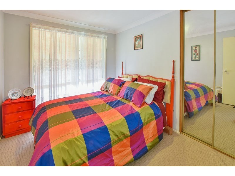 33 West Parade, Hill Top NSW 2575