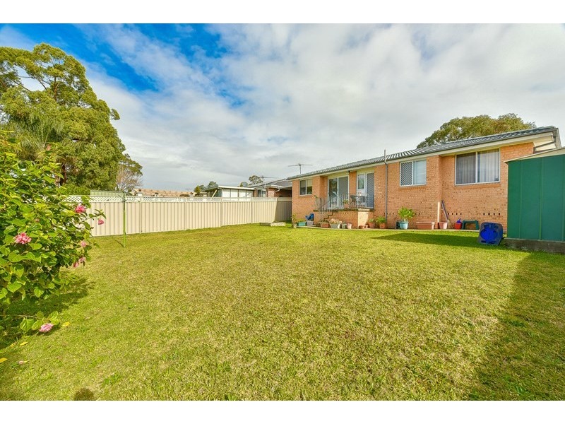 37 Bannockburn Avenue, St Andrews NSW 2566