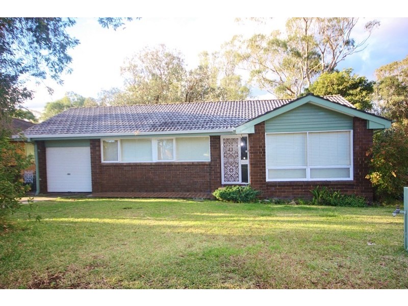 248 The Parkway, Bradbury NSW 2560