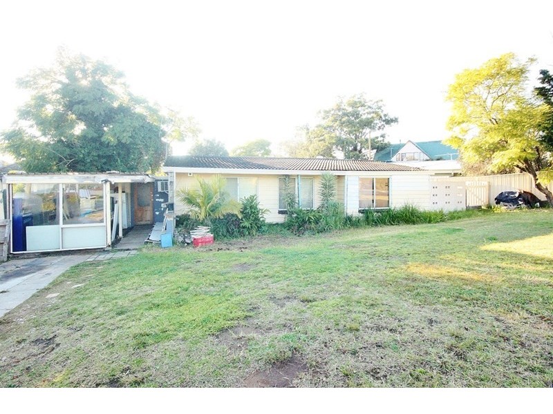 2 Taber Place, Bradbury NSW 2560