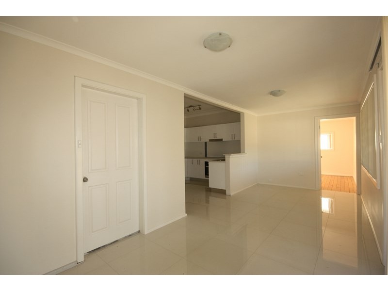 60 Bradbury Avenue, Campbelltown NSW 2560