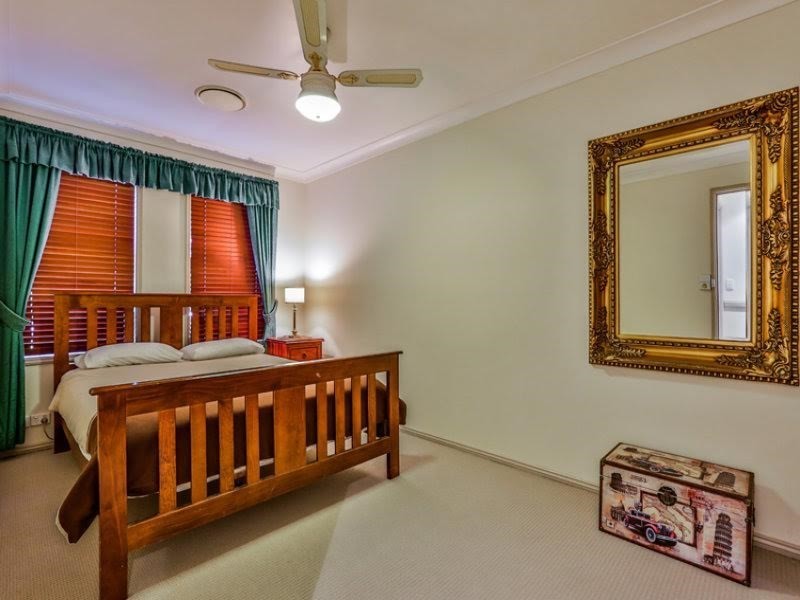 60 Woodland Crescent, Narellan NSW 2567