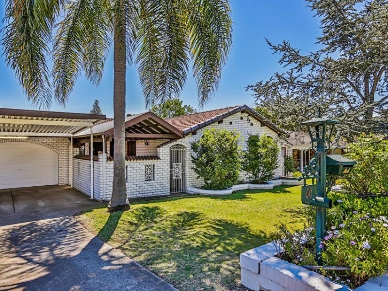 60 Woodland Crescent, Narellan NSW 2567