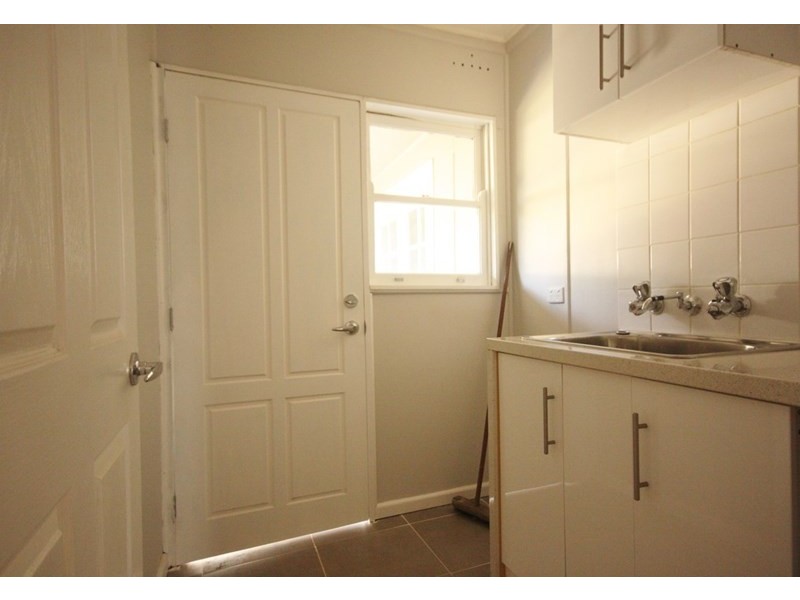 16 Carcoola Street, Campbelltown NSW 2560