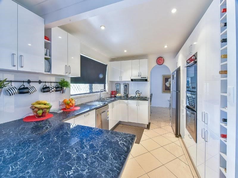 43 Coppabella Crescent, Bradbury NSW 2560