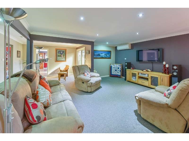 196 Camden Road, Douglas Park NSW 2569