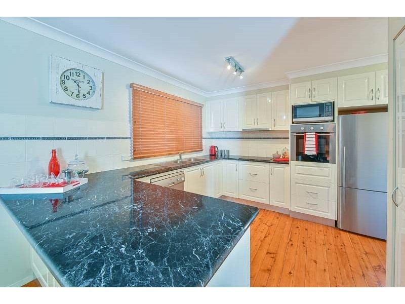 25 Macintyre Crescent, Ruse NSW 2560