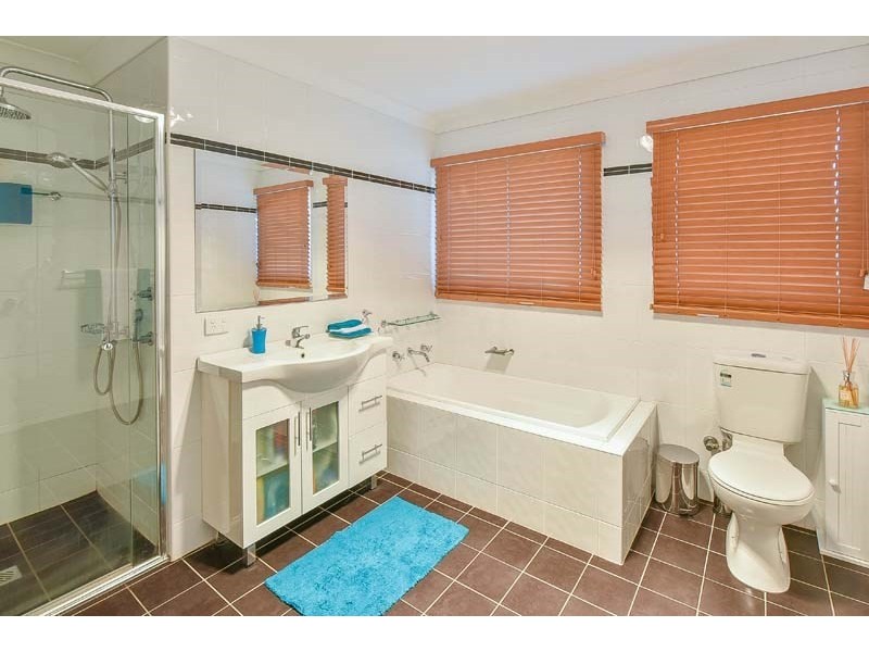 25 Macintyre Crescent, Ruse NSW 2560