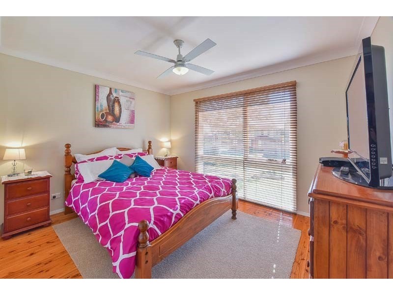 25 Macintyre Crescent, Ruse NSW 2560