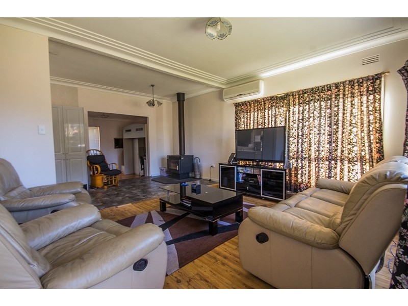 24 Gloucester Street, Macquarie Fields NSW 2564