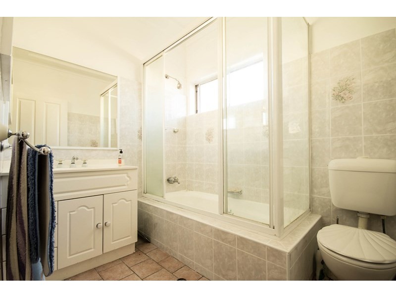 24 Gloucester Street, Macquarie Fields NSW 2564