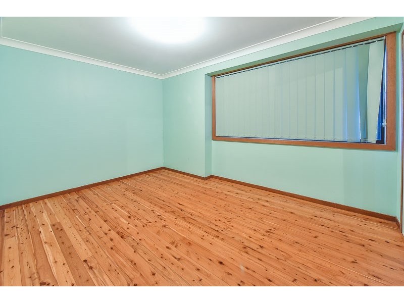 6 Lostock Place, Leumeah NSW 2560