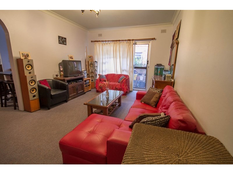 2/117 Victoria Road, Punchbowl NSW 2196