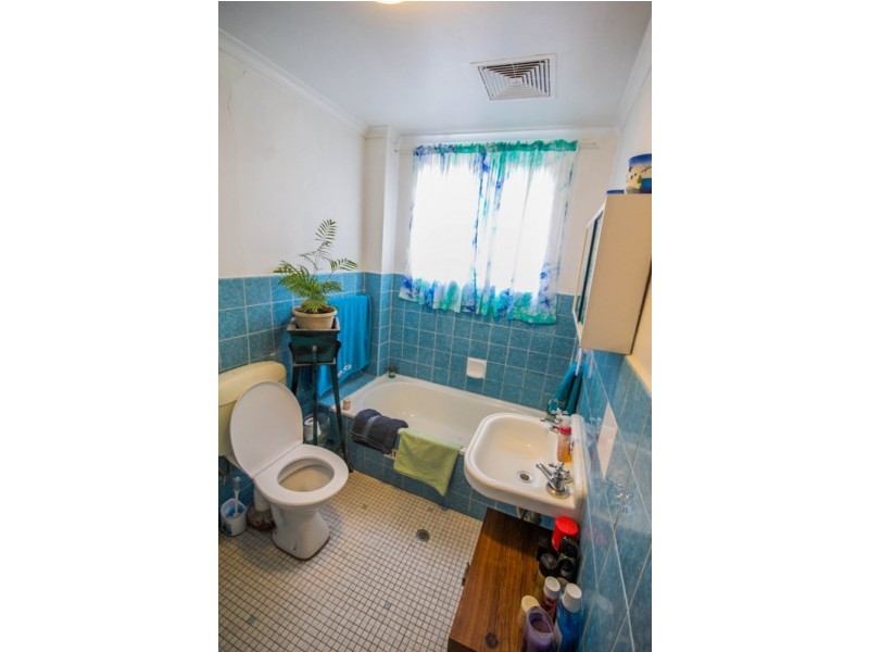 2/117 Victoria Road, Punchbowl NSW 2196