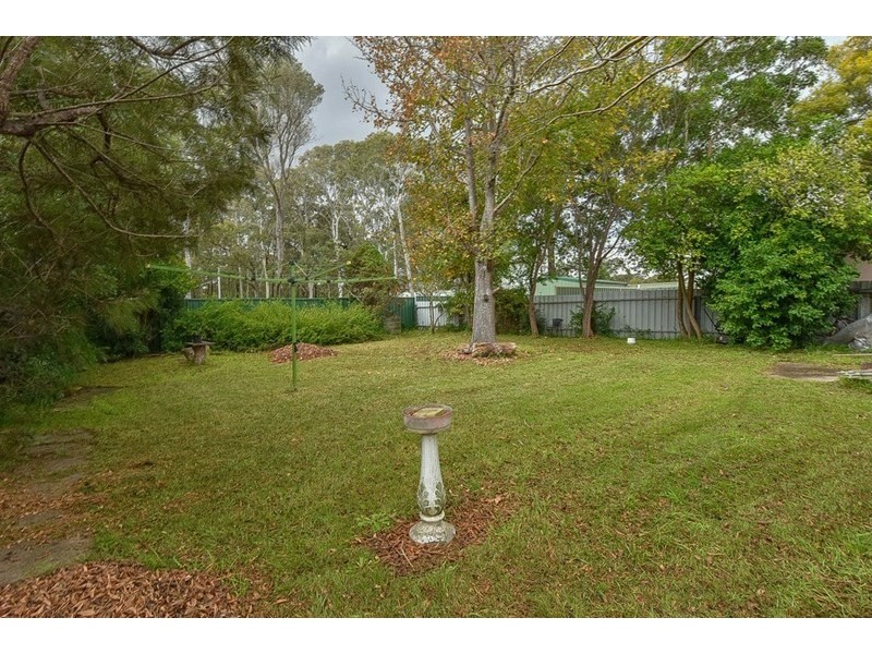 16 Kings Road, Ingleburn NSW 2565