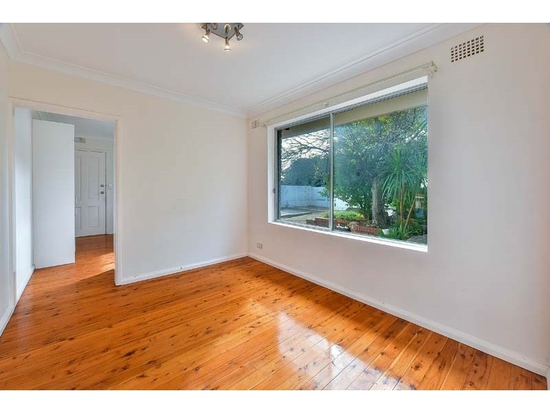 26 Manooka Crescent, Bradbury NSW 2560