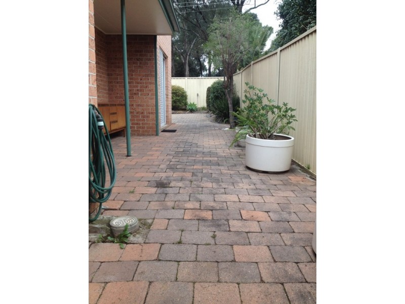 2/168 Cumberland Road, Ingleburn NSW 2565