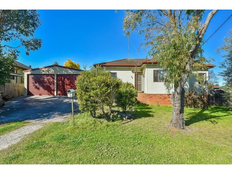 76 Macquarie Avenue, Campbelltown NSW 2560