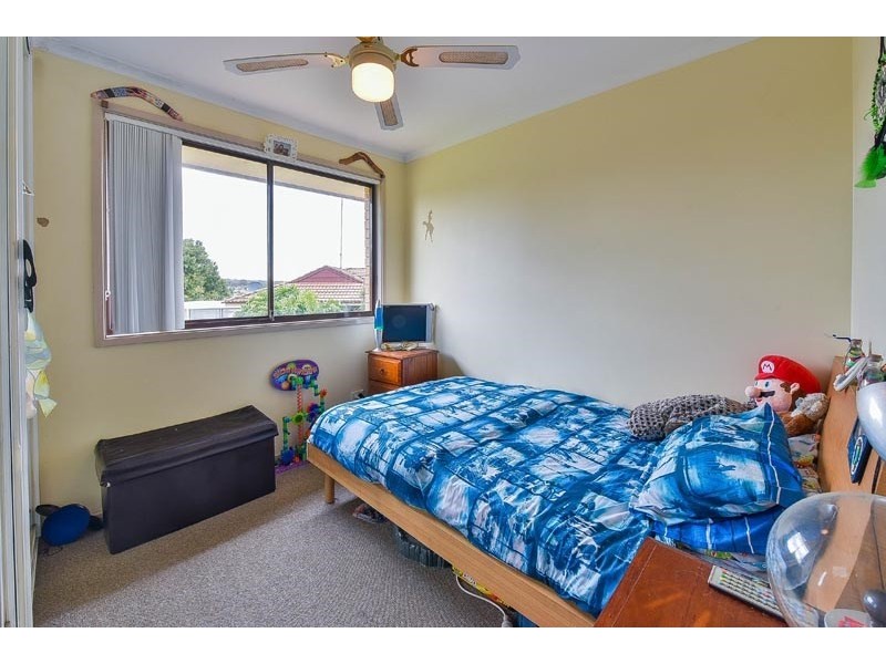 7 Caliban Place, Rosemeadow NSW 2560