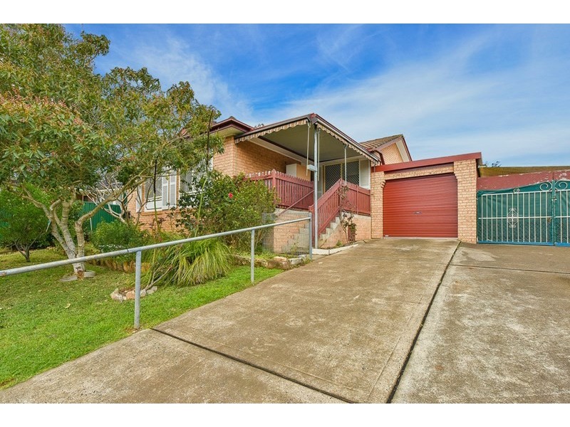 62 Dobell Road, Eagle Vale NSW 2558