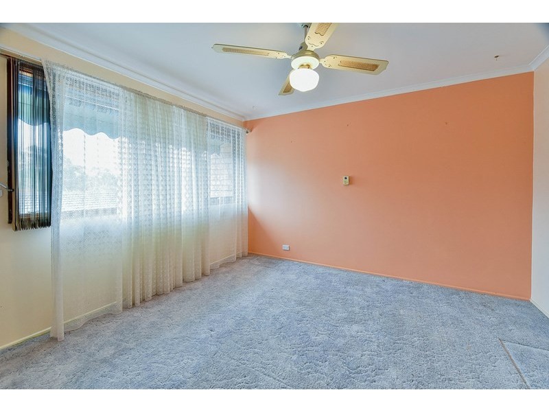 5 Green Lane, Bradbury NSW 2560