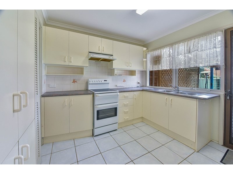 5 Green Lane, Bradbury NSW 2560