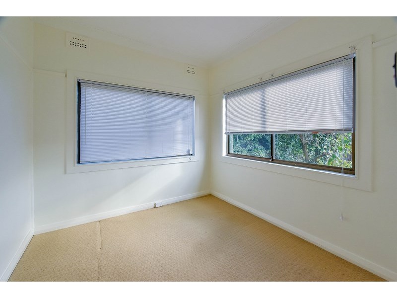 51 Pembroke Road, Minto NSW 2566