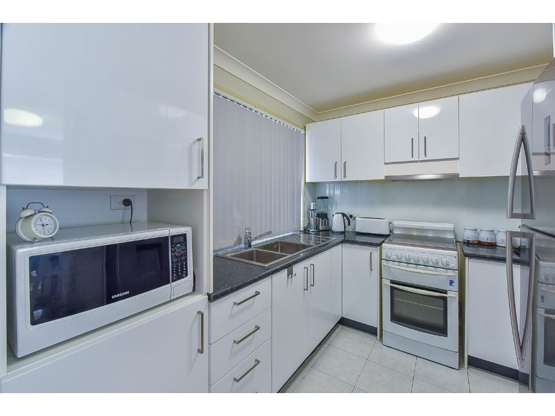 5b Fortinbras Close, Rosemeadow NSW 2560