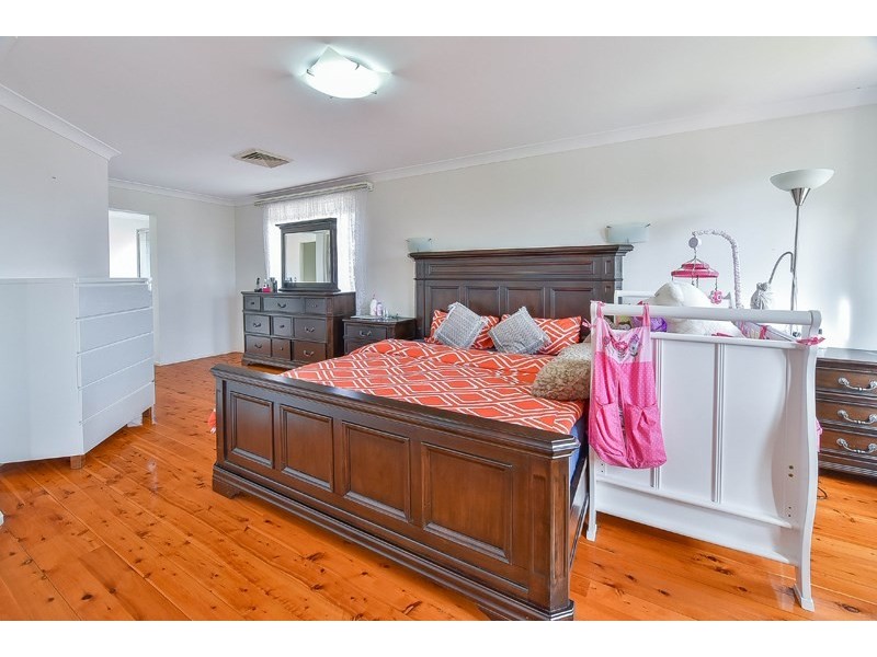 12 Euroka Street, Ingleburn NSW 2565