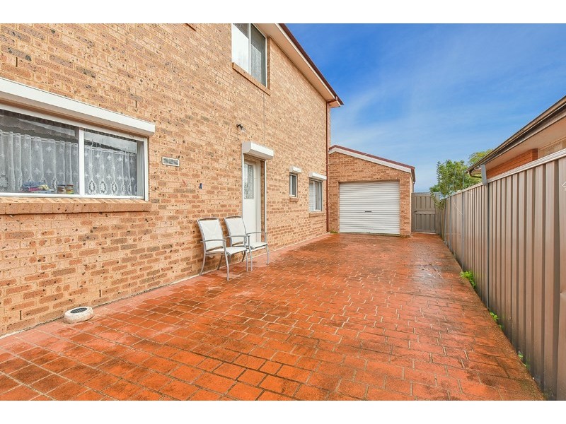 12 Euroka Street, Ingleburn NSW 2565