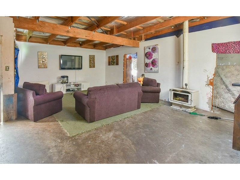 6 Bland Street, Bradbury NSW 2560