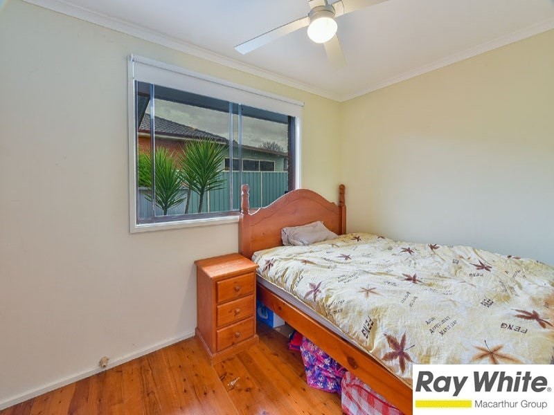 119 Harrow Road, Glenfield NSW 2167