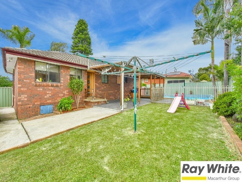 119 Harrow Road, Glenfield NSW 2167