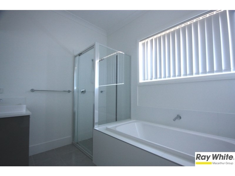 59 Holland Drive, Spring Farm NSW 2570