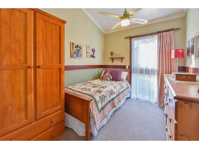 3 Bangalla Avenue, Bradbury NSW 2560