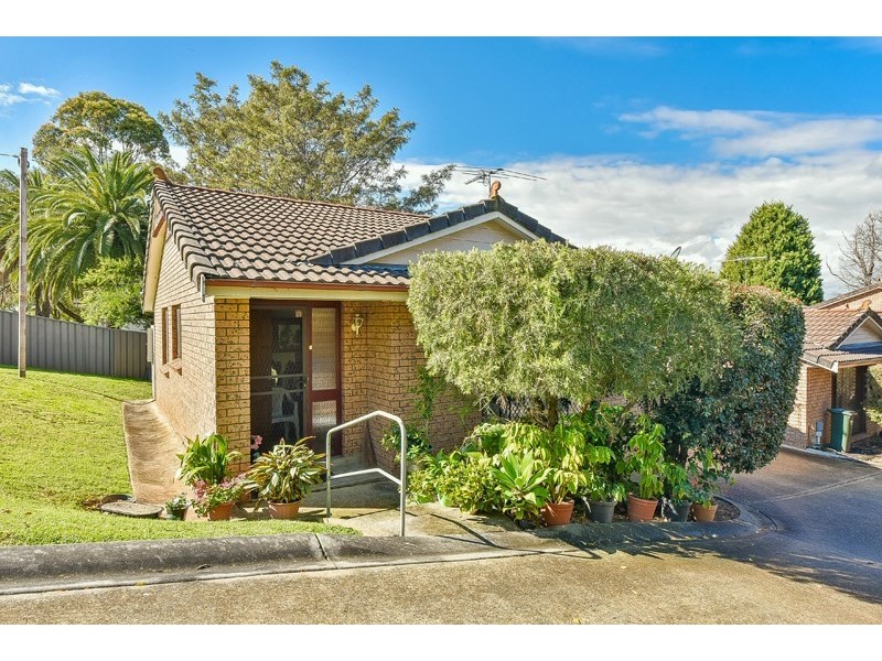 1/144 Macquarie Avenue, Campbelltown NSW 2560