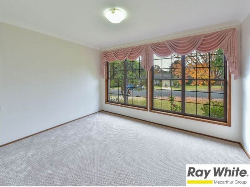 18 Dawson, Camden South NSW 2570