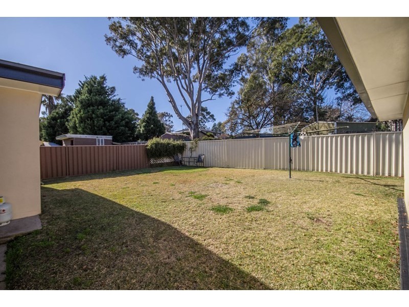 6 McCrae Drive, Camden South NSW 2570