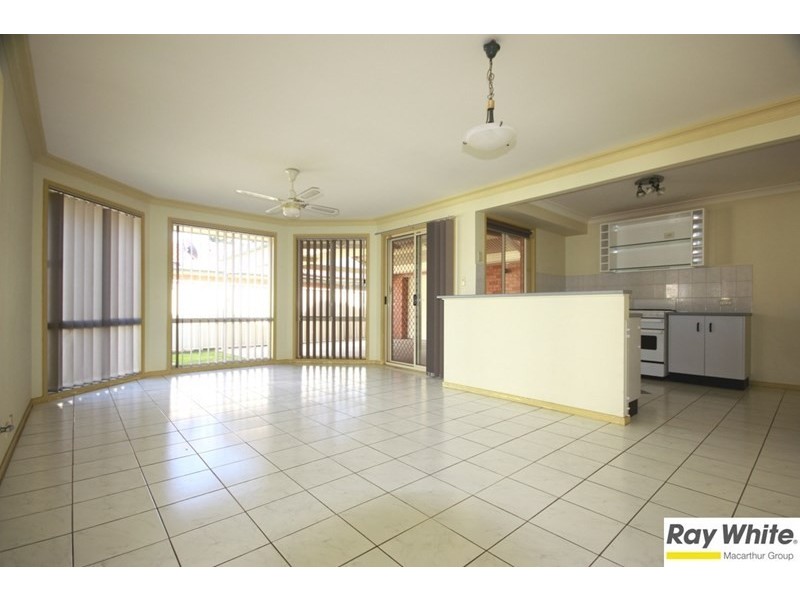 66 Paddymiller Avenue, Currans Hill NSW 2567