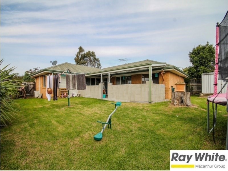10 David Place, Mount Annan NSW 2567