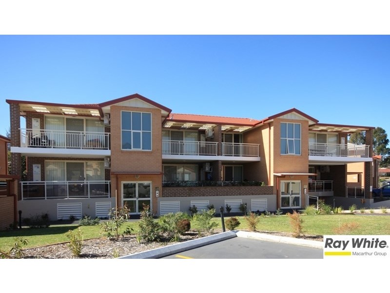 42/221A Waterworth Drive, Mount Annan NSW 2567