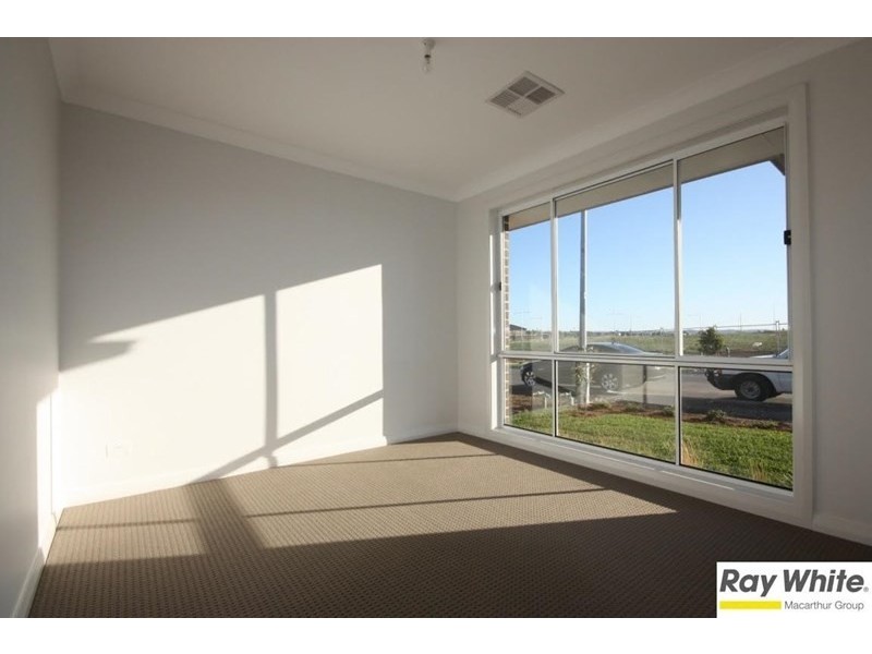 5 Morris Street, Oran Park NSW 2570