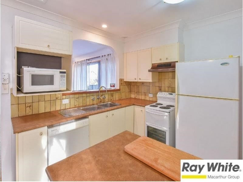 5 Wattle Avenue, Macquarie Fields NSW 2564